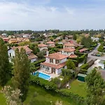 فيلة Faggio 16a Albarella Island