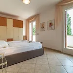 Faggio 16a Albarella Island